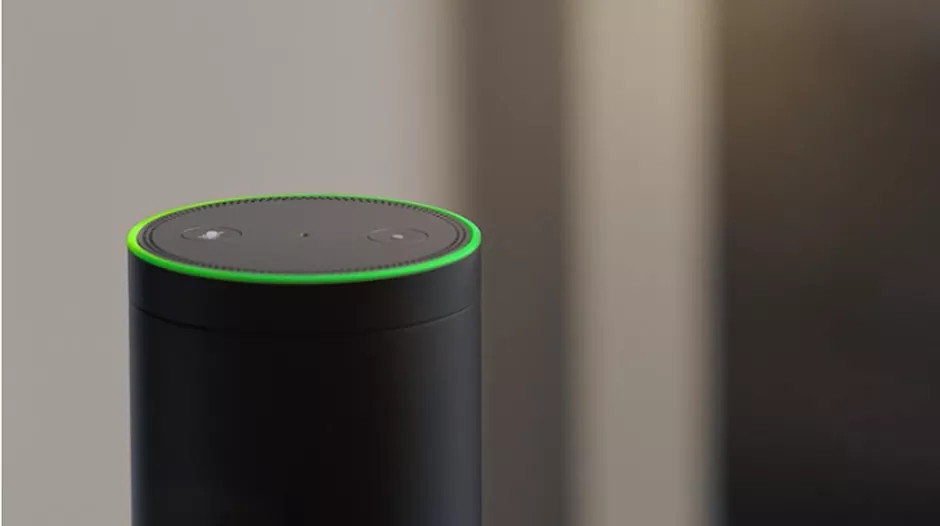 Amazon Alexa Echo glowing green colour ring